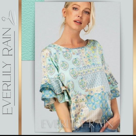 Everlily Tops - 🔥Sale!!!!Beautiful Mint Mosaic Top